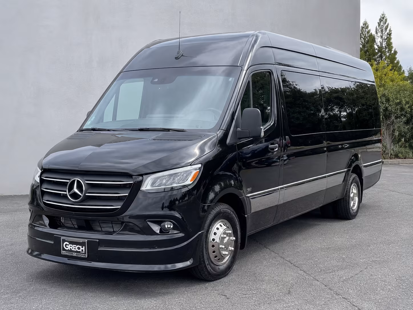 fort lauderdale employee shuttle bus rentals