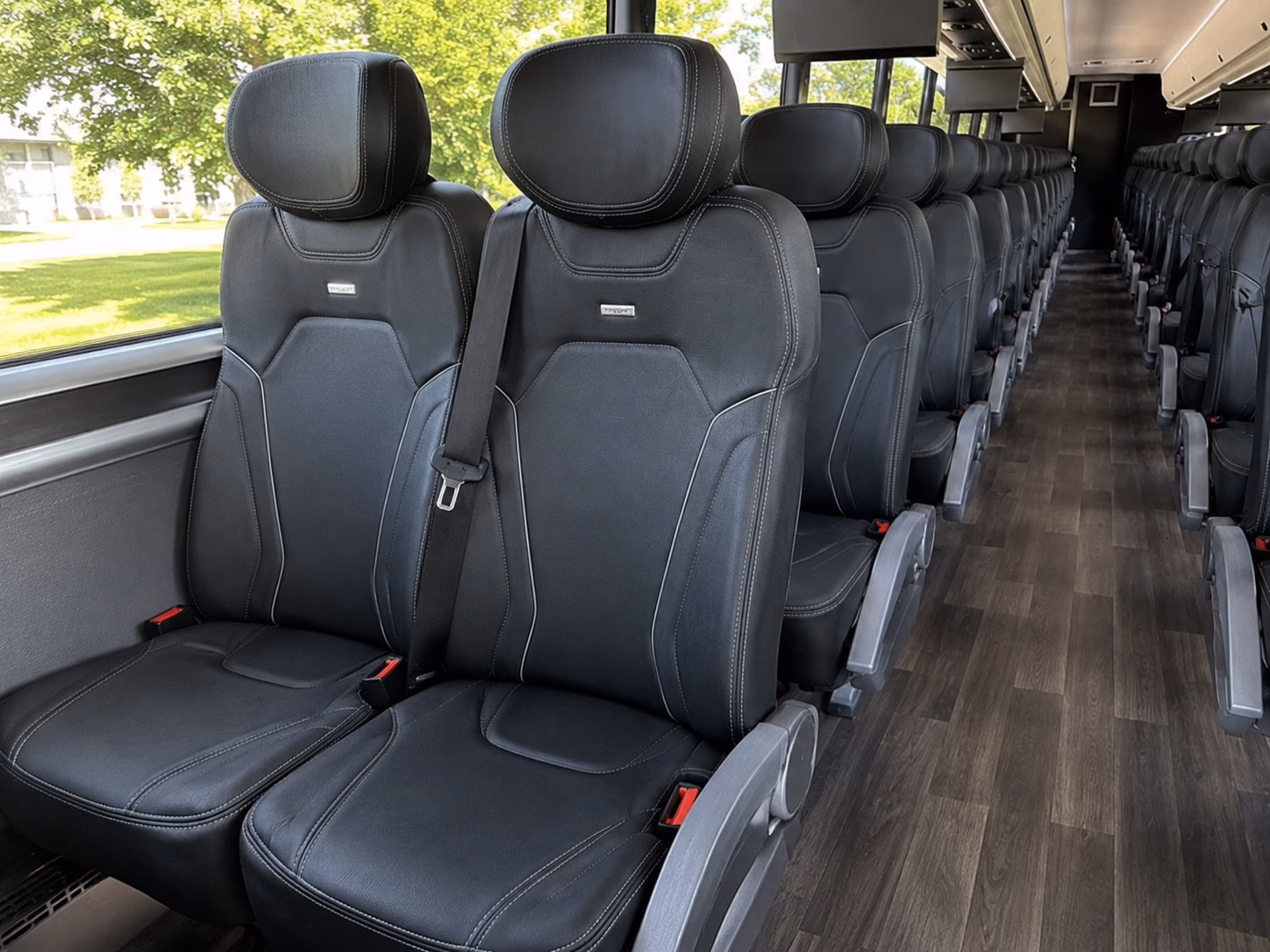 fort lauderdale private shuttles for fort lauderdale church group pickups and drop offs