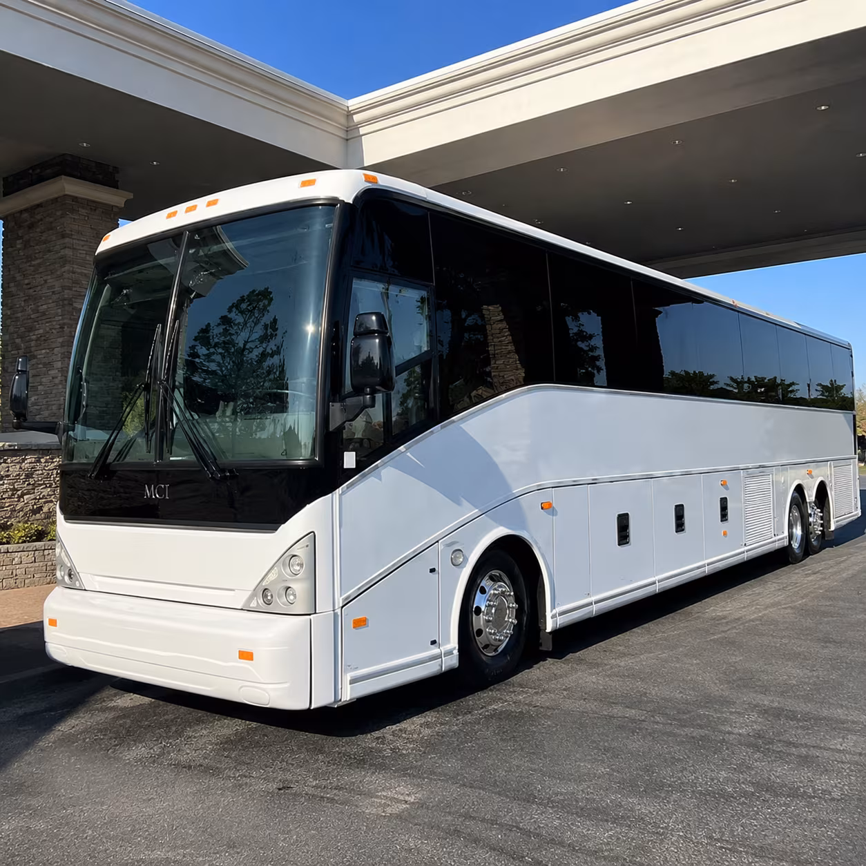 fort lauderdale spacious charter bus rentals for fort lauderdale sporting events