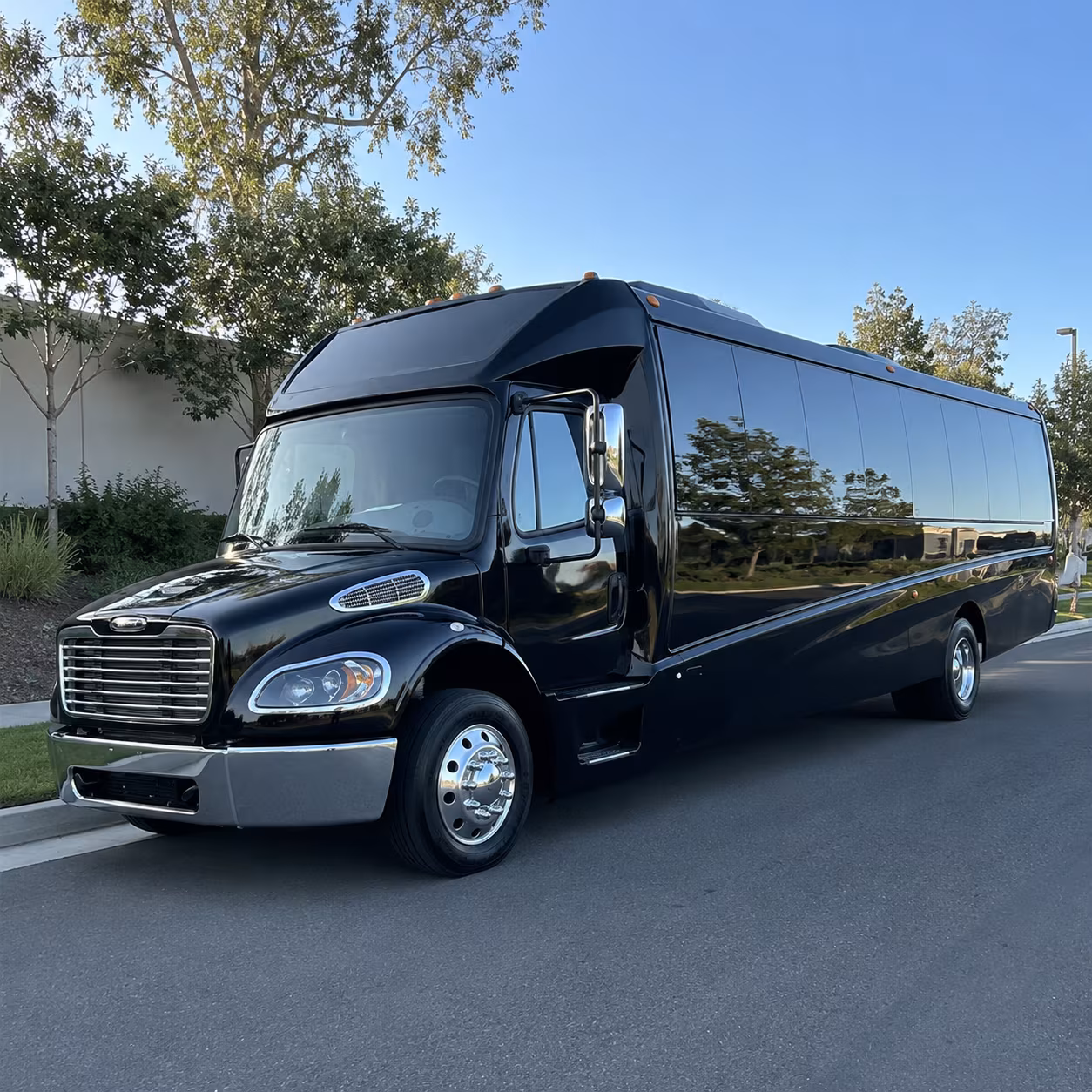 pompano beach corporate shuttle bus rentals in pompano beach