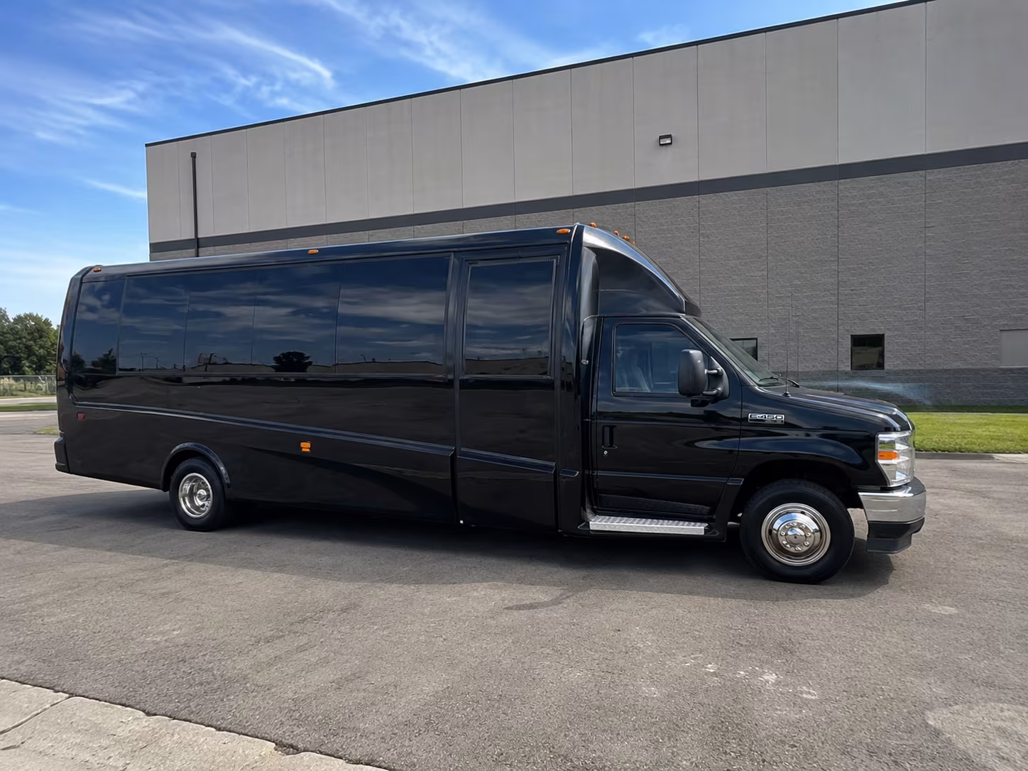 shuttle wedding guests from fll and area hotels without the parking headache