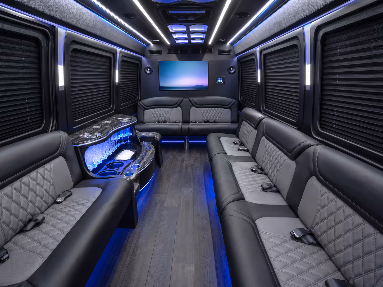 sunrise sporting event shuttle bus rentals in sunrise