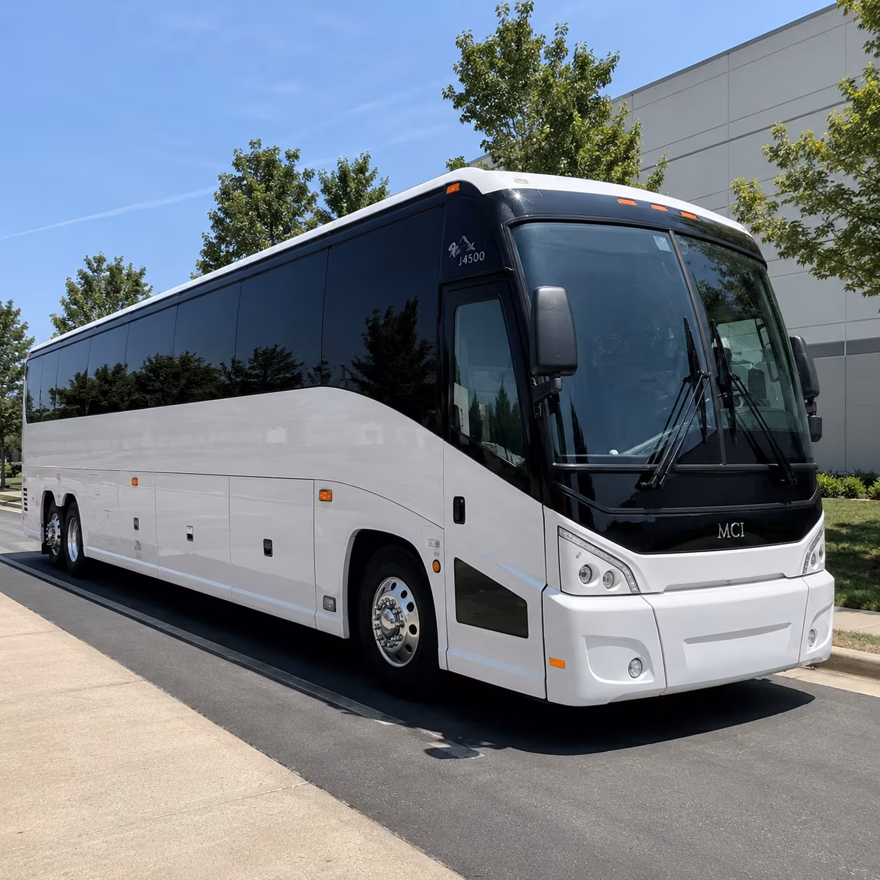 tamarac make your long distance trip easier with a tamarac charter bus